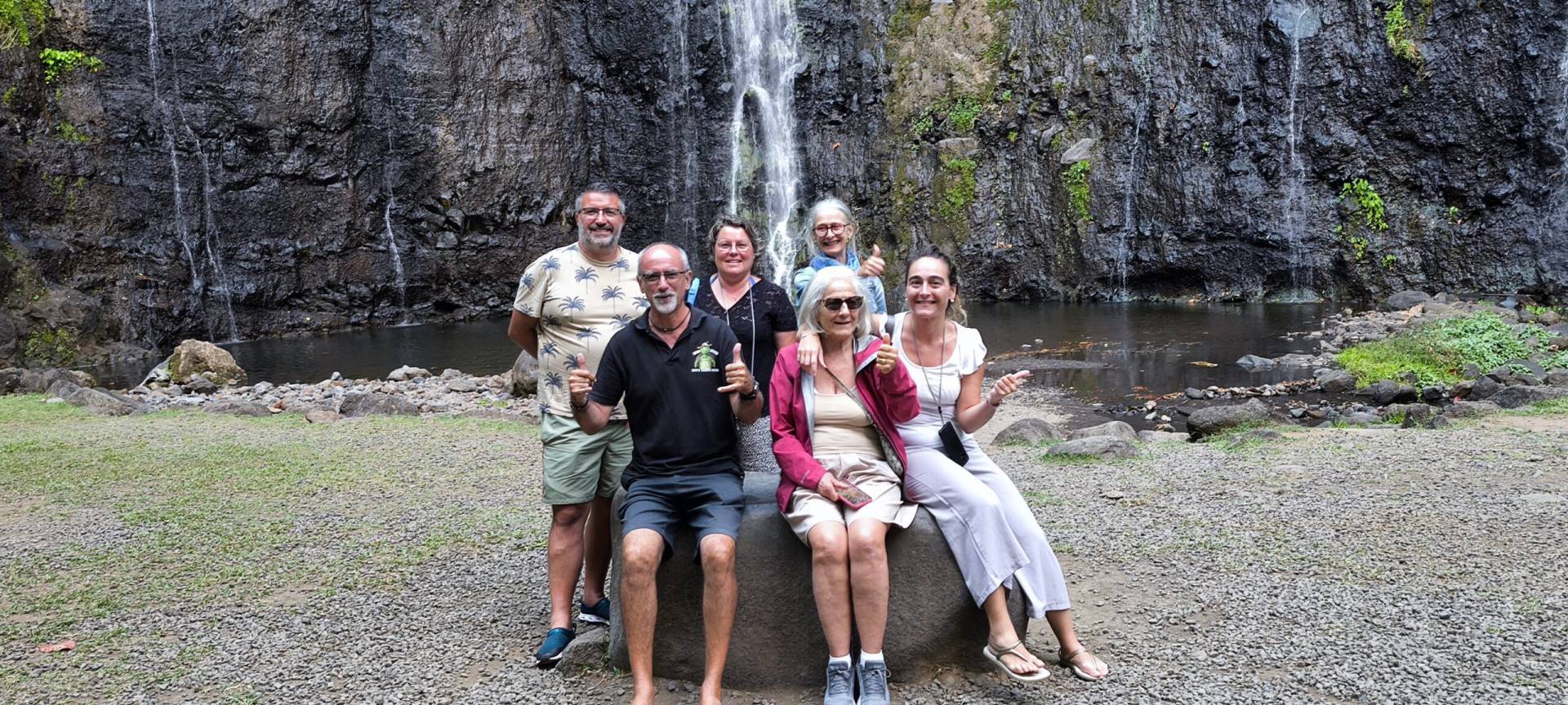 TiTi, Francesca, Federica, Christophe, Marlène and Véronique at the 3 waterfalls during their fabulous TiTi's Tahiti Tour