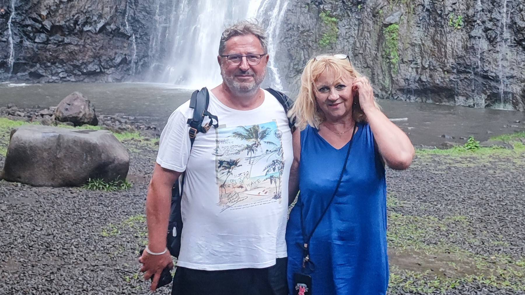 Isabelle et Christophe ont opté pour le TiTi's Tahiti Tour pour découvrir toutes les merveilles de cette île superbe !