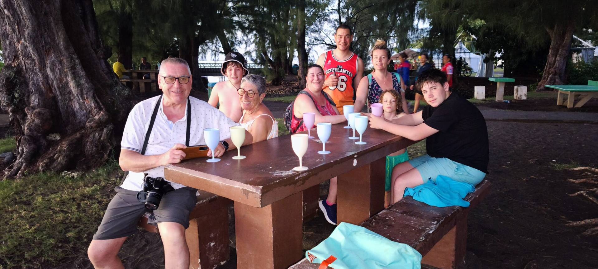 The NYCKEES family from Port-la-Nouvelle at Pointe Vénus for a sunset aperitif at the end of their fabulous TiTi'a Tahiti Tour