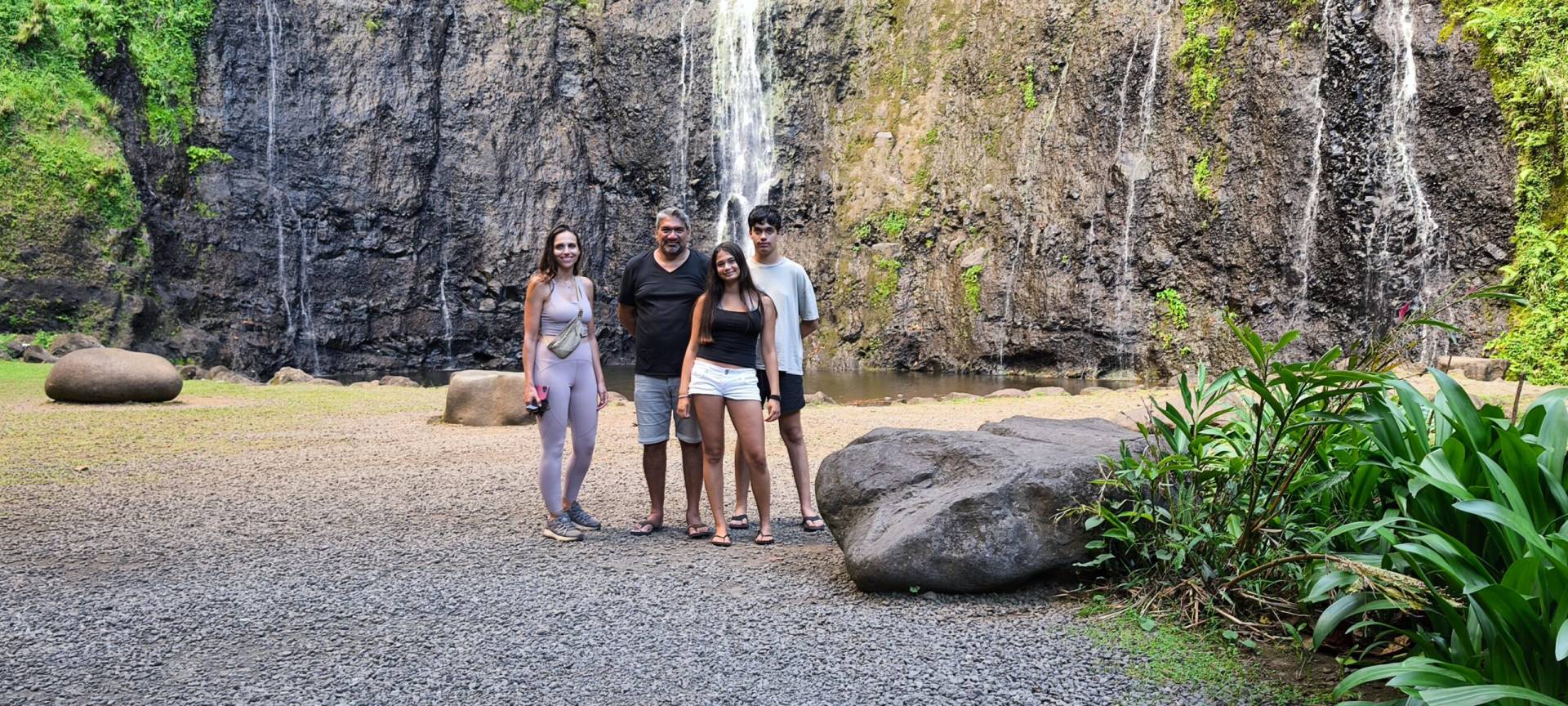 Ana, Sébastien, Vaiana and Teiva at the 3 waterfalls during their fabulous TiTi's Tahiti Tour 