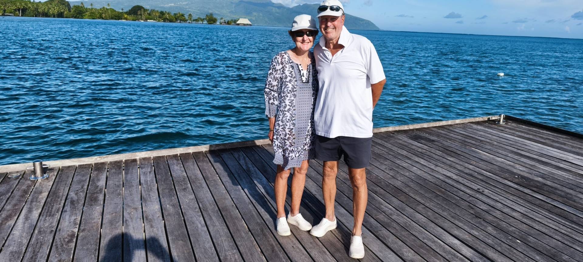 Barbara et Mark au restaurant du musée Paul Gauguin pendant leur fabuleux TiTi's Tahiti Tour